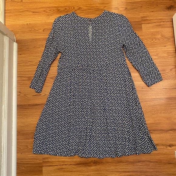 H&M Patterned Dress - Picture 2 of 2